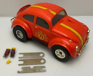 lot 73 image: 1972 Cox BAJA Bug (Needs Engine Cleaned Locked Up)