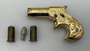 lot 88 image: Vintage 1959 Mattel Remington 1867 AGENT ZERO Gold Tone Pistol Belt Buckle Gun 2 34