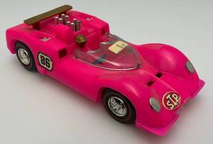 lot 139 image: Vintage 1960s Bergman Mfg Co Plastic Redline Car STP 86 7