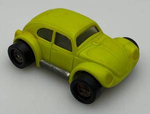 lot 167 image: 1970s Vintage RARE Tonka Totes Lime Green Great Condition
