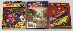 lot 222 image: Misc. Vintage Hot Wheels Redline Guides & More