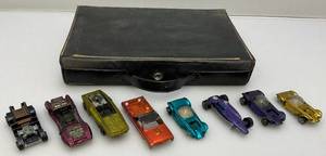 lot 262 image: Misc. 1960s Hot Wheel Redlines (PARTS LOT) In Vintage Carrying Case