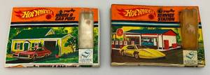 lot 291 image: 1967 Hot Wheels Pop-Up House And Service Station