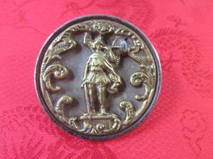 lot 4 image: (CNTR) VintageAntique Victoian Met...