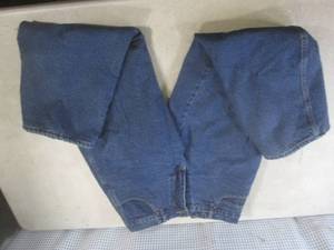 lot 13 image: (CS) Mens Old Mill Fleece Lined Bl...