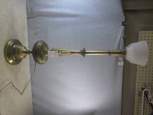 lot 18 image: (CS) Vintage Stiffel Brushed Brass ...