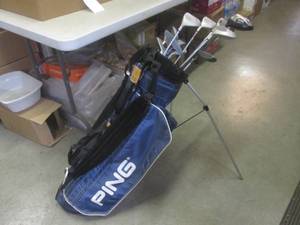 lot 27 image: (BSB) Ping Golf Bag with Assorted G...