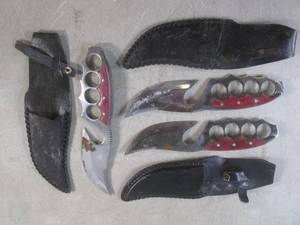 lot 48 image: (CSB) 3 As-Is 11 Knives with Sheat...