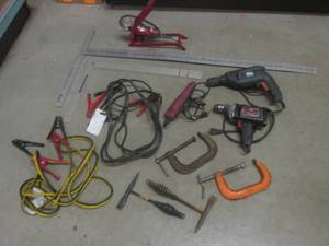 lot 51 image: (EW7) Assortment of Tools...