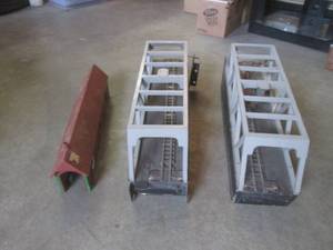 lot 83 image: (BR1) Vintage Train Track Bridges w...