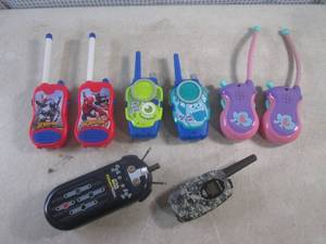 lot 108 image: (BS) Assorted Kids 2-Way Radios...