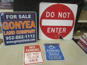 lot 113 image: (BR1) 4 Retired Metal Signs - Do No...