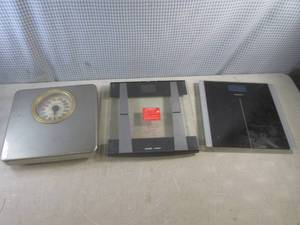 lot 119 image: (BS) 3 Bathroom Scales...