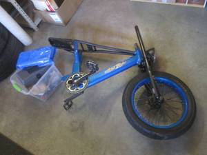 lot 120 image: (EC1) Partial Ariel Rider Electric ...