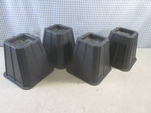 lot 143 image: (BSB) Set of 4 - 6 BedFurniture R...