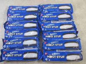 lot 187 image: (B-1) 12 Packs of Oreo 4-Cookie The...