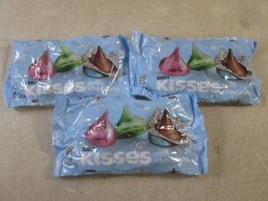 lot 194 image: (B-1) 3 Bags of Hersheys Kisses Bes...