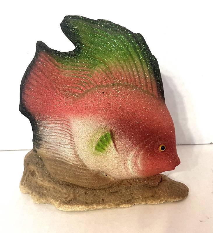 lot 98 image: Sand Statue Fish Figurine