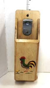 lot 15 image: 1950s Wooden Rooster Bottle Opener
