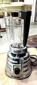 lot 74 image: Vintage Osterizer 1950 Behive Blender