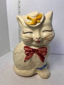 lot 54 image: Vintage Shawnee Puss N Boots Cookie Jar