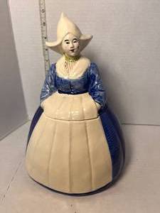 lot 55 image: Vintage Ceramic Dutch Girl Cookie Jar