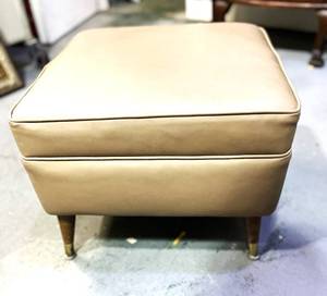 lot 72 image: Footstool Great Condition