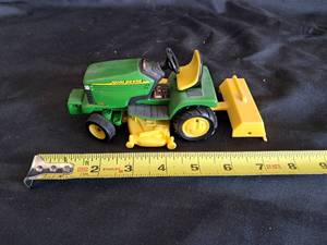 lot 54 image: John Deere 325 Mower & Tiller