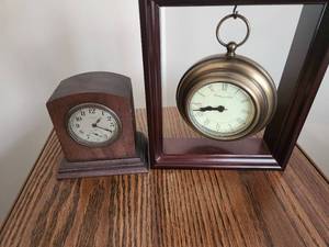 lot 51 image: Set of 2 Vintage Clocks Brass Sterling & Noble and Wooden 8-Day