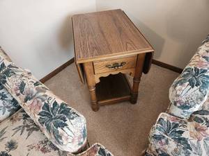 lot 53 image: Solid Wood Drop-Leaf Side Table with Drawer