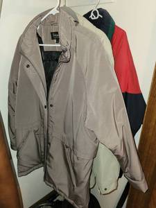 lot 119 image: Collection of 3 Winter Jackets Including Columbia and Eddie Bauer