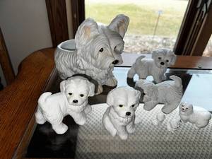 lot 134 image: Set of 6 Porcelain Dog Figurines
