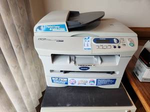 lot 168 image: Brother DCP-7020 Digital Copier and Laser Printer