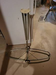 lot 213 image: Vintage Metal Garment Rolling Rack