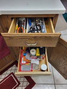 lot 255 image: Assorted Household Tools and Maintenance Supplies