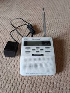 lot 97 image: Midland WR-100 Weather Alert Radio