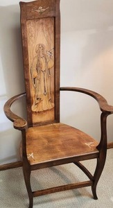 Rare George Walton Style Art Nouveau Armchair with Mother of Pearl Inlay, likely circa 1900. In excellent condition