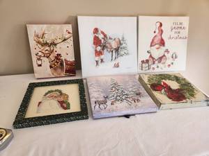 lot 27 image: Christmas Art & Decor Collection