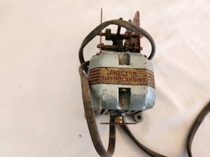 lot 86 image: Vintage Erector Electric Engine