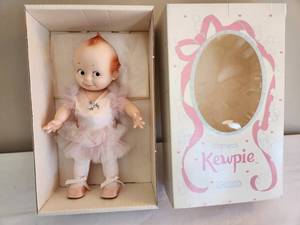 lot 97 image: Cameos Kewpie Doll in Original Box