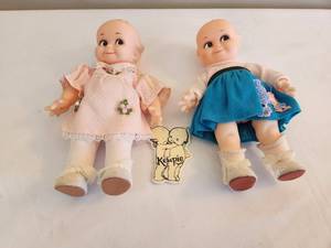 lot 154 image: Vintage Kewpie Dolls Pair