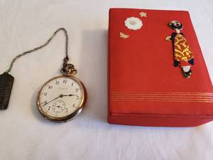 lot 277 image: Vintage Elgin Pocket Watch with Box