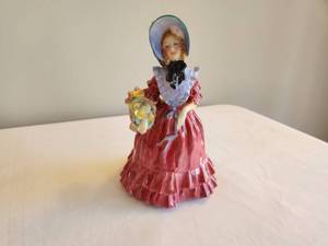 lot 280 image: Royal Doulton Lady Betty Figurine