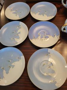 lot 5 image: Porcelain Nippon Hand Painted Crane Design Plate Set