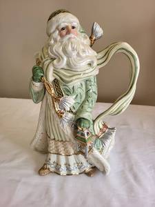 lot 58 image: Fitz and Floyd Santa Pitcher