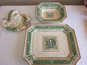 lot 60 image: Ceramic Fitz & Floyd Santa & Serving Dishes Set