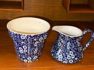 lot 12 image: Floral Ceramic Pitcher & Pot Set