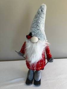 lot 159 image: Holiday Ski Gnome Decoration