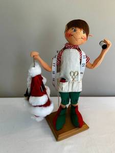 lot 163 image: 14 Santas Tailor Elf Annalee&nbspFigure