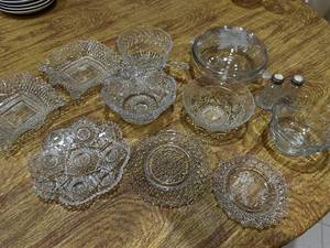 lot 457 image: Crystal Glassware Collection Set